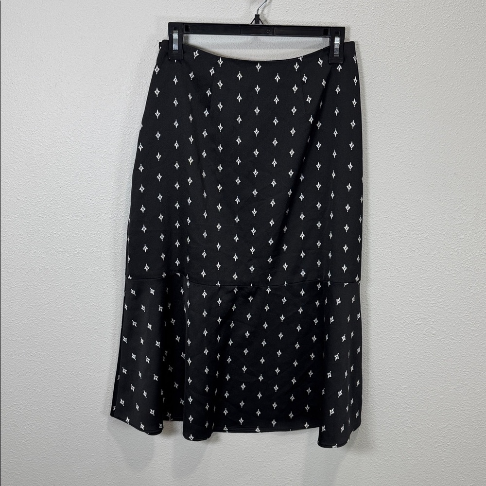 LOFT Black satin A-Line Skirt‎ with White Diamond Pattern - Picture 5 of 7